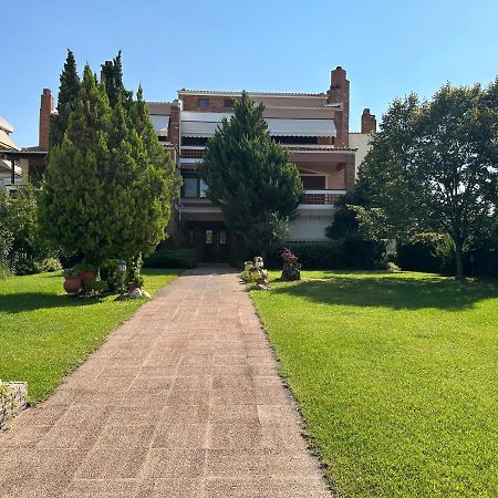 Villa Reina Александроуполис Экстерьер фото